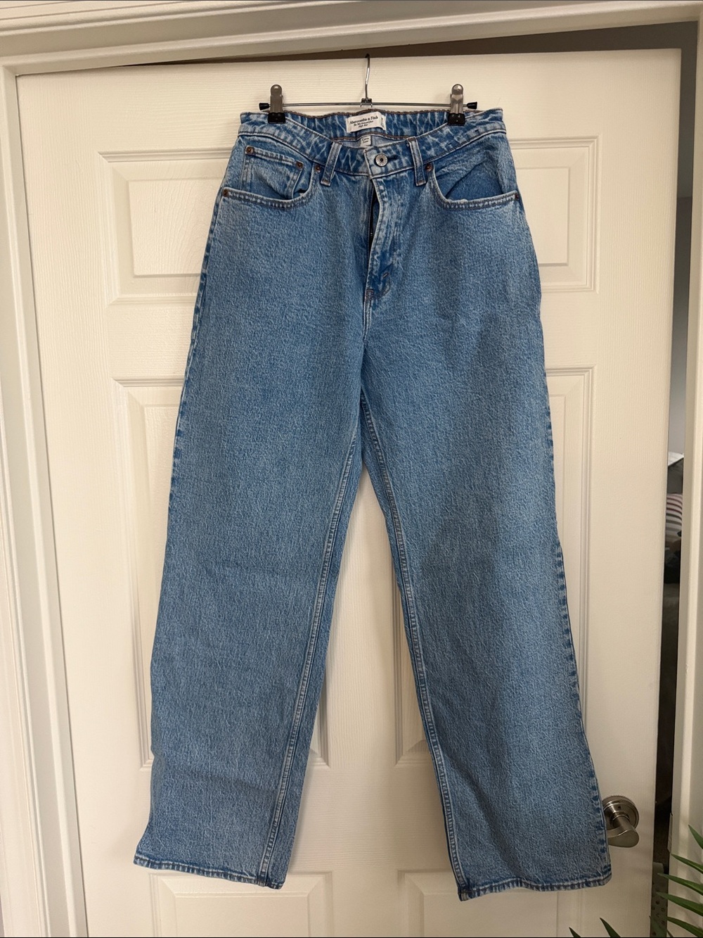 Abercrombie & Fitch Light Blue Wide-Leg High-Rise Jeans